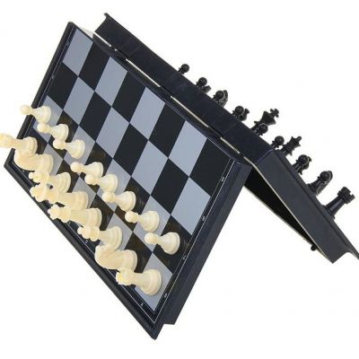 Игра настольная "Шахматы", магнитная доска 32 х 32 см