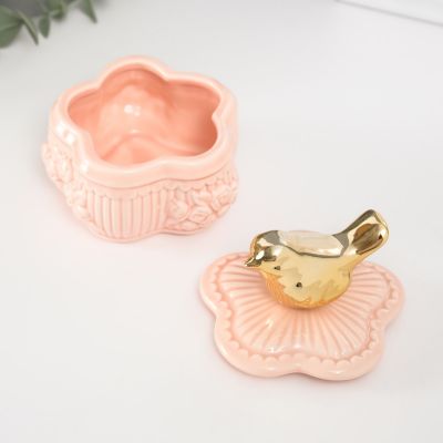 Шкатулка керамика "Птичка на цветке прованс" розовая 8,5х8,5х9,2 см